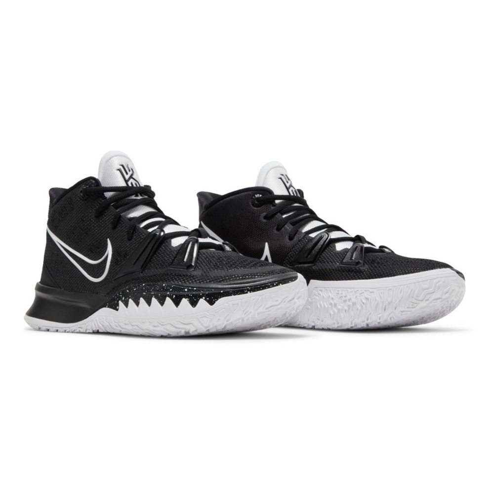 Kyrie 7 TB